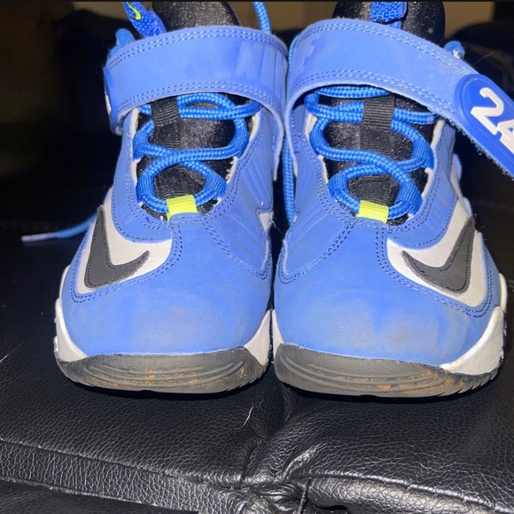 Kids Nike Griffeys . Good condition - Picture 3 of 4